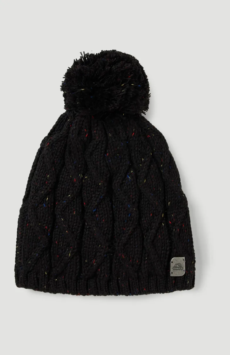 Muts Nora | Black Out