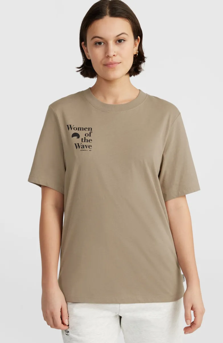 Women Of The Wave T-shirt | Concrete